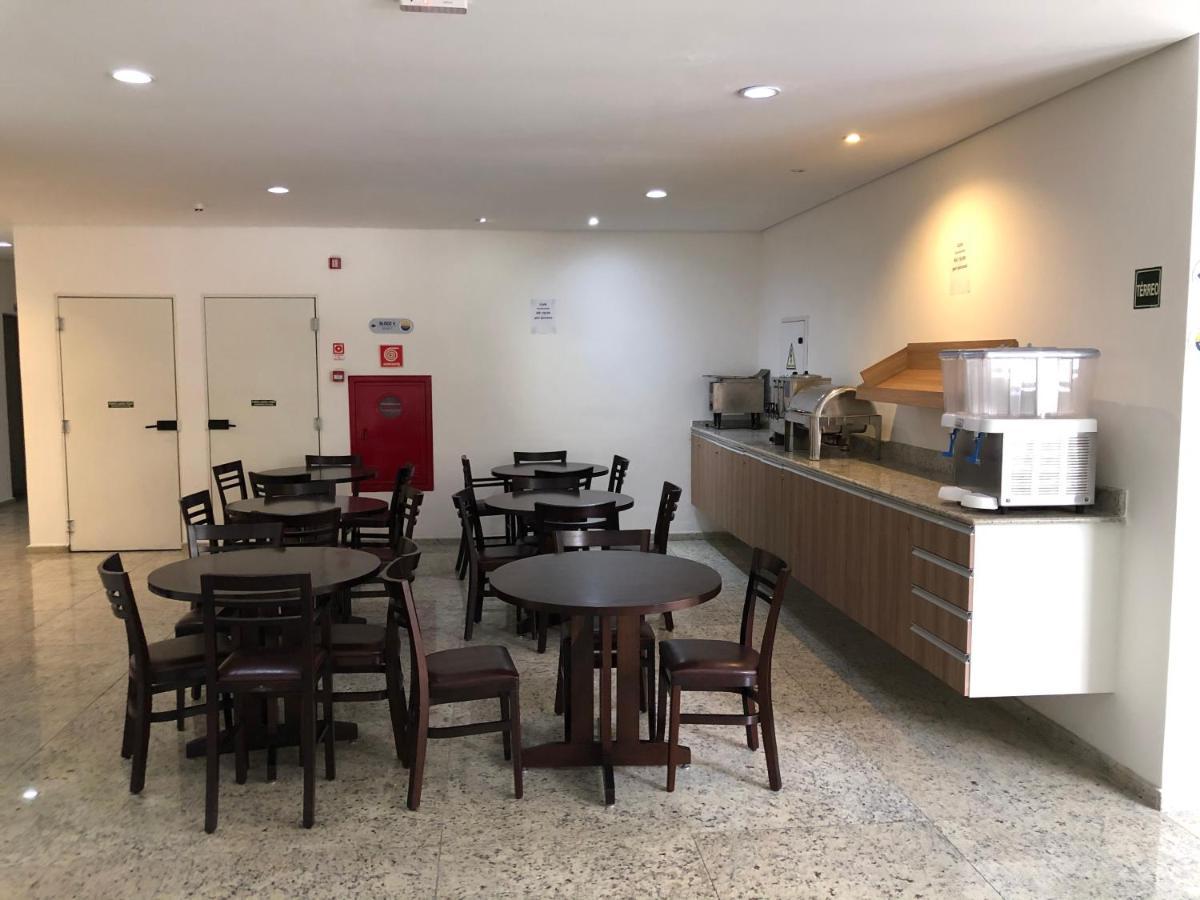 Apto Aconchegante, Bem Localizado, Churrasqueira Na Varanda, Servico De Limpeza Diaria, Servico De Praia - Pitangueiras - Γκουαρούχα Εξωτερικό φωτογραφία
