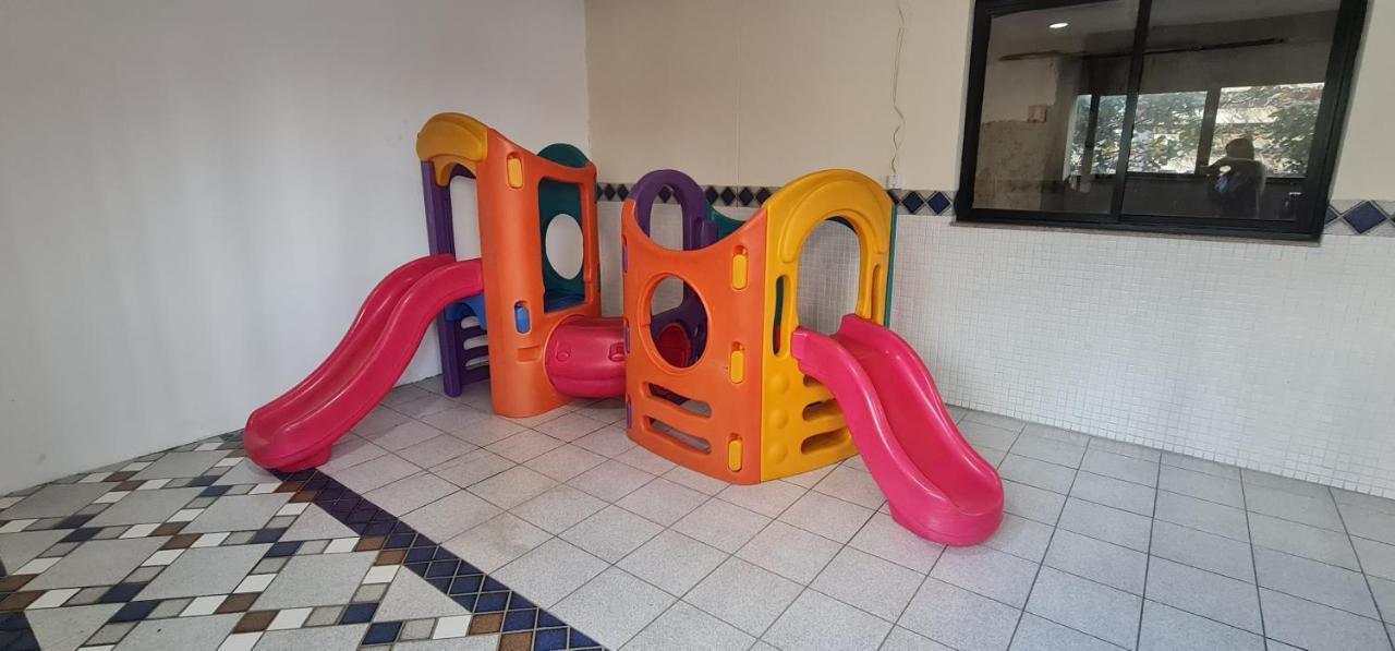 Apto Aconchegante, Bem Localizado, Churrasqueira Na Varanda, Servico De Limpeza Diaria, Servico De Praia - Pitangueiras - Γκουαρούχα Εξωτερικό φωτογραφία